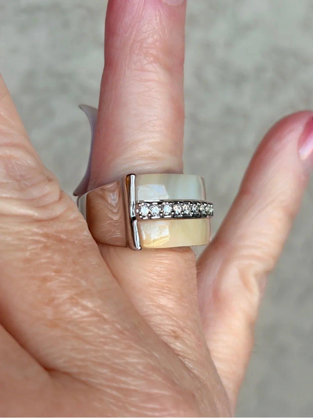 Luminous Camille Lucie Mother Of Pearl Silver Ring